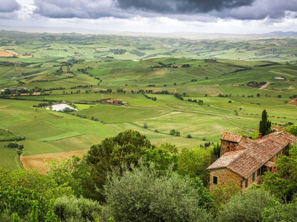 Casa unifamiliare con parcheggio privato
